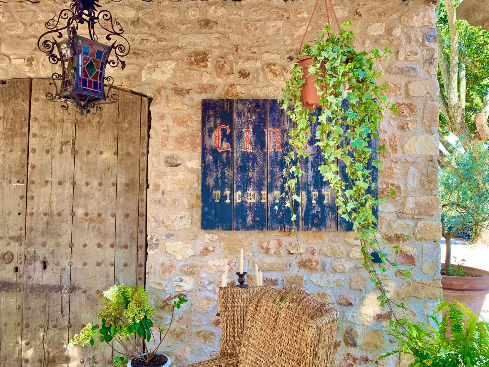 Domaine D'Egenia Villa Roussillon en Isere Екстериор снимка